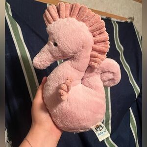 Sienna Seahorse NWOT